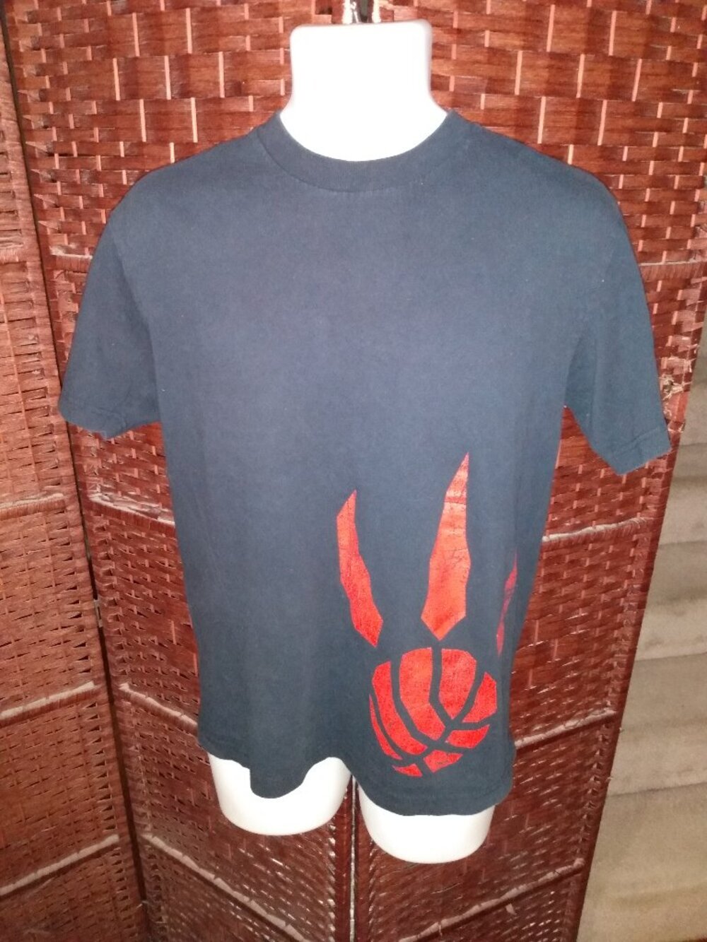 Rare Vintage Adidas Toronto Raptors T Shirt Big Claw Logo Small 2000s